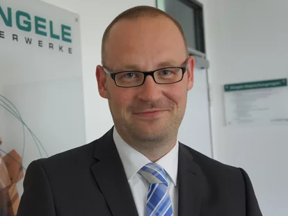 Jens Mencke Jens Mencke