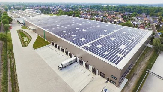 Die regenerative Energiegewinnung an den Klingele-Wellpappenwerken in Deutschland ist Teil der Maßnahmen zur Erreichung der Emissionsziele des Unternehmens, die jetzt von der SBTi anerkannt wurden. (Quelle: Klingele) Die regenerative Energiegewinnung an den Klingele-Wellpappenwerken in Deutschland ist Teil der Maßnahmen zur Erreichung der Emissionsziele des Unternehmens, die jetzt von der SBTi anerkannt wurden. (Quelle: Klingele)