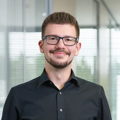 Robert Tschullik Robert Tschullik