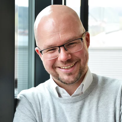 Dr. Florian Härer