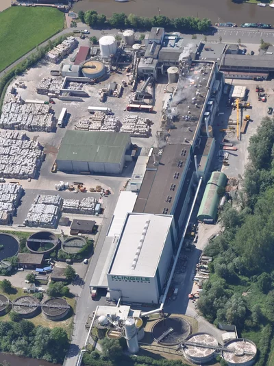 Weener Papierfabrik aus Vogelperspektive fotografiert