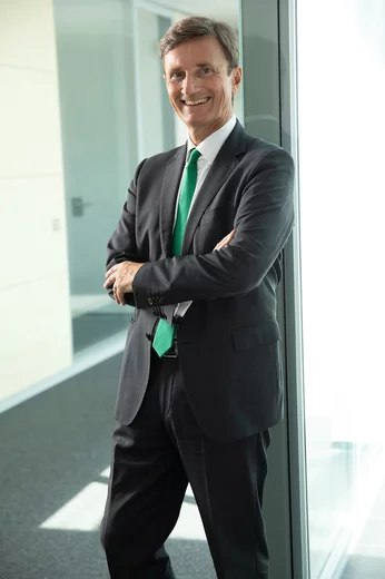 Dr. Jan Klingele Dr. Jan Klingele
