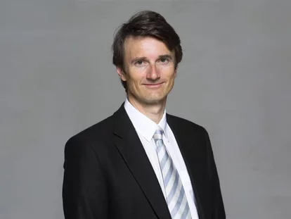 Dr. Jan Klingele Dr. Jan Klingele